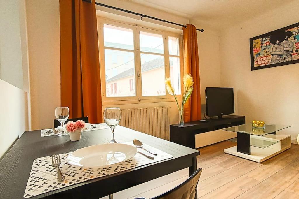 Foucault - Appartements - Au Coeur De Lourdes Eksteriør billede